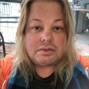 Meet your Posher, Ash